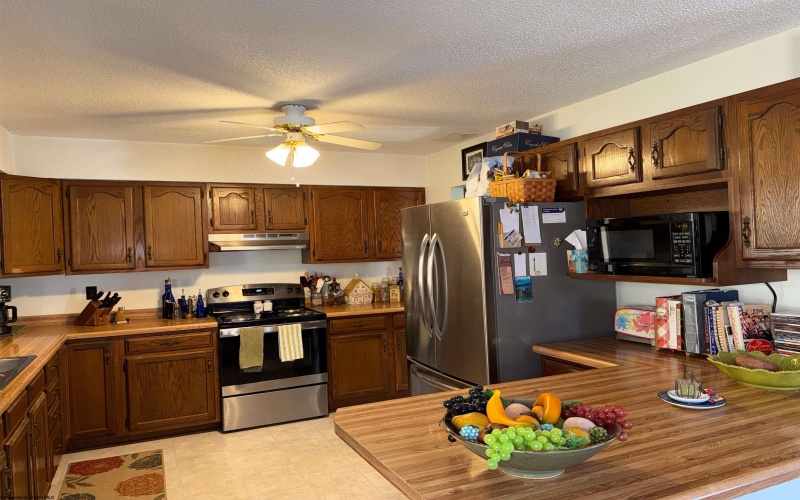 344 Harpertown Road, Elkins, West Virginia 26241, 4 Bedrooms Bedrooms, 8 Rooms Rooms,3 BathroomsBathrooms,Single Family Detached,For Sale,Harpertown,10163490