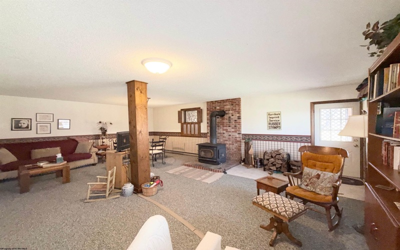 344 Harpertown Road, Elkins, West Virginia 26241, 4 Bedrooms Bedrooms, 8 Rooms Rooms,3 BathroomsBathrooms,Single Family Detached,For Sale,Harpertown,10163490