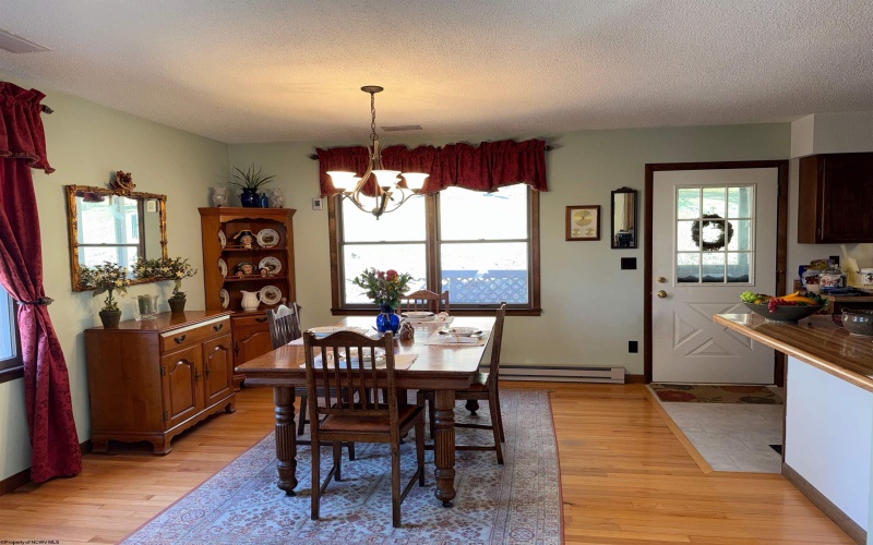 344 Harpertown Road, Elkins, West Virginia 26241, 4 Bedrooms Bedrooms, 8 Rooms Rooms,3 BathroomsBathrooms,Single Family Detached,For Sale,Harpertown,10163490