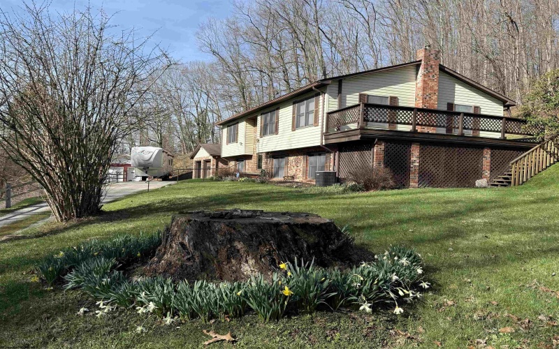 344 Harpertown Road, Elkins, West Virginia 26241, 4 Bedrooms Bedrooms, 8 Rooms Rooms,3 BathroomsBathrooms,Single Family Detached,For Sale,Harpertown,10163490