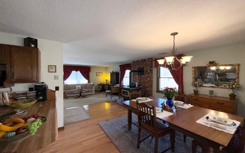 344 Harpertown Road, Elkins, West Virginia 26241, 4 Bedrooms Bedrooms, 8 Rooms Rooms,3 BathroomsBathrooms,Single Family Detached,For Sale,Harpertown,10163490