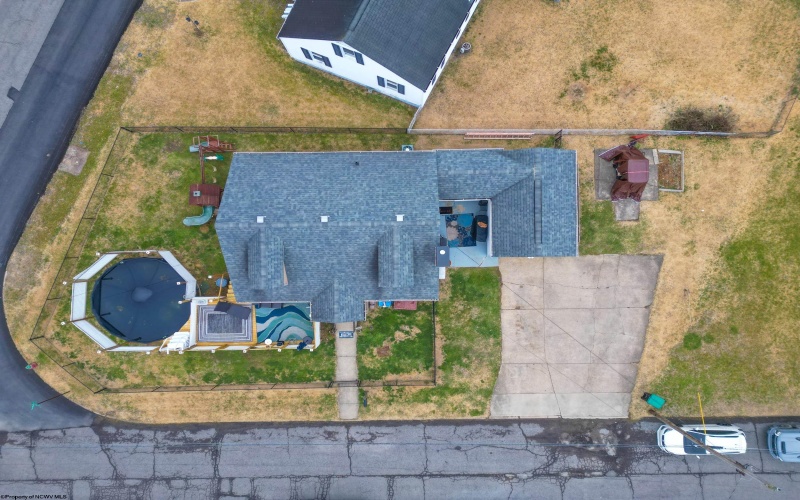 164 Seneca Drive, Clarksburg, West Virginia 26301, 3 Bedrooms Bedrooms, 6 Rooms Rooms,1 BathroomBathrooms,Single Family Detached,For Sale,Seneca,10163488