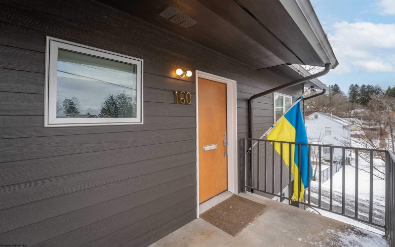 160 Greenbrier Street, Morgantown, West Virginia 26501, 3 Bedrooms Bedrooms, 8 Rooms Rooms,2 BathroomsBathrooms,Single Family Detached,For Sale,Greenbrier,10163479