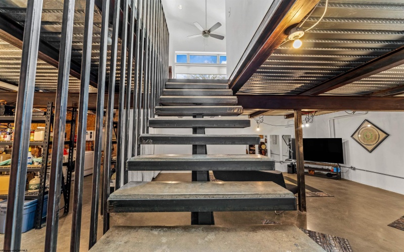 160 Greenbrier Street, Morgantown, West Virginia 26501, 3 Bedrooms Bedrooms, 8 Rooms Rooms,2 BathroomsBathrooms,Single Family Detached,For Sale,Greenbrier,10163479