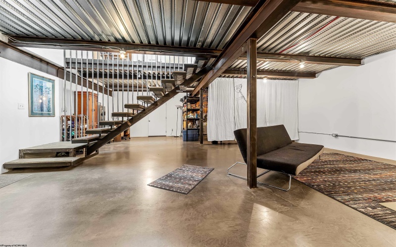 160 Greenbrier Street, Morgantown, West Virginia 26501, 3 Bedrooms Bedrooms, 8 Rooms Rooms,2 BathroomsBathrooms,Single Family Detached,For Sale,Greenbrier,10163479