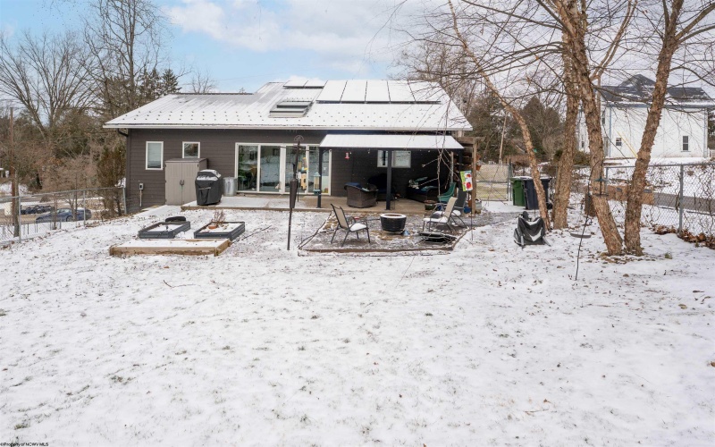 160 Greenbrier Street, Morgantown, West Virginia 26501, 3 Bedrooms Bedrooms, 8 Rooms Rooms,2 BathroomsBathrooms,Single Family Detached,For Sale,Greenbrier,10163479