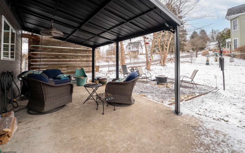 160 Greenbrier Street, Morgantown, West Virginia 26501, 3 Bedrooms Bedrooms, 8 Rooms Rooms,2 BathroomsBathrooms,Single Family Detached,For Sale,Greenbrier,10163479