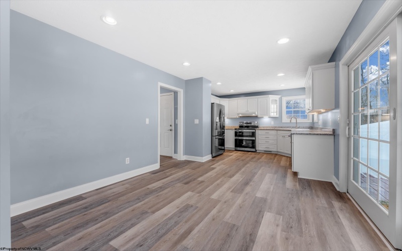 137 Thistledown Lane, Morgantown, West Virginia 26508, 4 Bedrooms Bedrooms, 10 Rooms Rooms,2 BathroomsBathrooms,Single Family Detached,For Sale,Thistledown,10163480 137 Thistledown Lane, Morgantown, West Virginia 26508, 4 Bedrooms Bedrooms, 10 Rooms Rooms,2 BathroomsBathrooms,Single Family Detached,For Sale,Thistledown,10163480