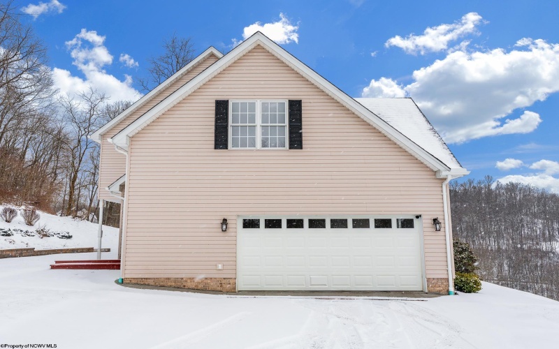 137 Thistledown Lane, Morgantown, West Virginia 26508, 4 Bedrooms Bedrooms, 10 Rooms Rooms,2 BathroomsBathrooms,Single Family Detached,For Sale,Thistledown,10163480 137 Thistledown Lane, Morgantown, West Virginia 26508, 4 Bedrooms Bedrooms, 10 Rooms Rooms,2 BathroomsBathrooms,Single Family Detached,For Sale,Thistledown,10163480