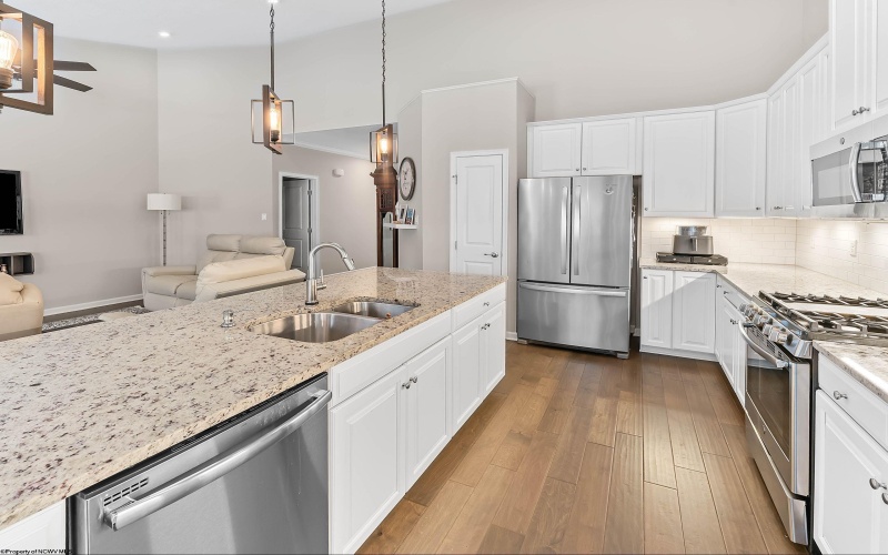 82 Lavista Drive, Morgantown, West Virginia 26508, 4 Bedrooms Bedrooms, 8 Rooms Rooms,3 BathroomsBathrooms,Single Family Detached,For Sale,Lavista,10163483 82 Lavista Drive, Morgantown, West Virginia 26508, 4 Bedrooms Bedrooms, 8 Rooms Rooms,3 BathroomsBathrooms,Single Family Detached,For Sale,Lavista,10163483