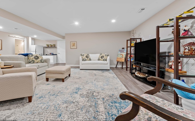 82 Lavista Drive, Morgantown, West Virginia 26508, 4 Bedrooms Bedrooms, 8 Rooms Rooms,3 BathroomsBathrooms,Single Family Detached,For Sale,Lavista,10163483 82 Lavista Drive, Morgantown, West Virginia 26508, 4 Bedrooms Bedrooms, 8 Rooms Rooms,3 BathroomsBathrooms,Single Family Detached,For Sale,Lavista,10163483