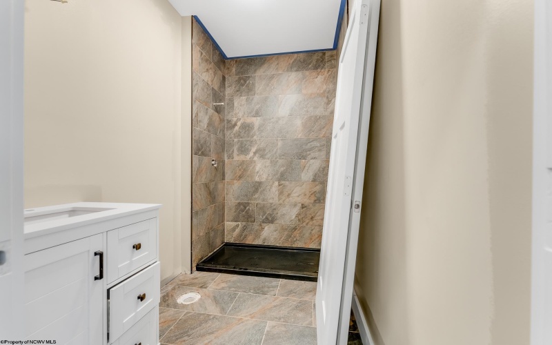 1002 Poplar Drive, Grafton, West Virginia 26354, 5 Bedrooms Bedrooms, 9 Rooms Rooms,4 BathroomsBathrooms,Single Family Detached,For Sale,Poplar,10163484 1002 Poplar Drive, Grafton, West Virginia 26354, 5 Bedrooms Bedrooms, 9 Rooms Rooms,4 BathroomsBathrooms,Single Family Detached,For Sale,Poplar,10163484