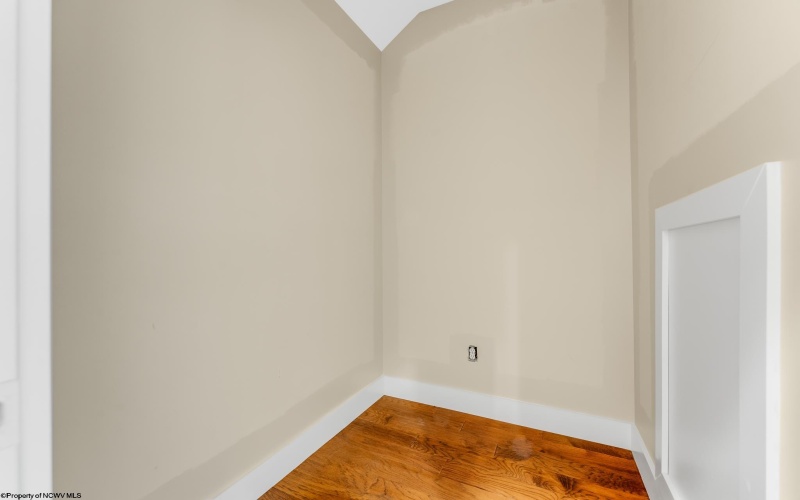 1002 Poplar Drive, Grafton, West Virginia 26354, 5 Bedrooms Bedrooms, 9 Rooms Rooms,4 BathroomsBathrooms,Single Family Detached,For Sale,Poplar,10163484 1002 Poplar Drive, Grafton, West Virginia 26354, 5 Bedrooms Bedrooms, 9 Rooms Rooms,4 BathroomsBathrooms,Single Family Detached,For Sale,Poplar,10163484