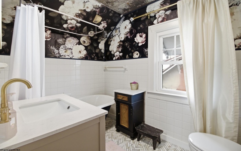 607 Lynn Avenue, Weston, West Virginia 26452, 3 Bedrooms Bedrooms, 6 Rooms Rooms,2 BathroomsBathrooms,Single Family Detached,For Sale,Lynn,10163486 607 Lynn Avenue, Weston, West Virginia 26452, 3 Bedrooms Bedrooms, 6 Rooms Rooms,2 BathroomsBathrooms,Single Family Detached,For Sale,Lynn,10163486