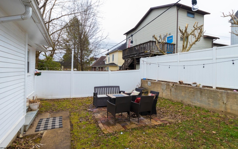 607 Lynn Avenue, Weston, West Virginia 26452, 3 Bedrooms Bedrooms, 6 Rooms Rooms,2 BathroomsBathrooms,Single Family Detached,For Sale,Lynn,10163486 607 Lynn Avenue, Weston, West Virginia 26452, 3 Bedrooms Bedrooms, 6 Rooms Rooms,2 BathroomsBathrooms,Single Family Detached,For Sale,Lynn,10163486