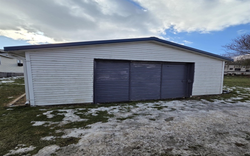 204-208 7th Street, Weston, West Virginia 26452, 2 Bedrooms Bedrooms, 6 Rooms Rooms,1 BathroomBathrooms,Single Family Detached,For Sale,7th,10163487