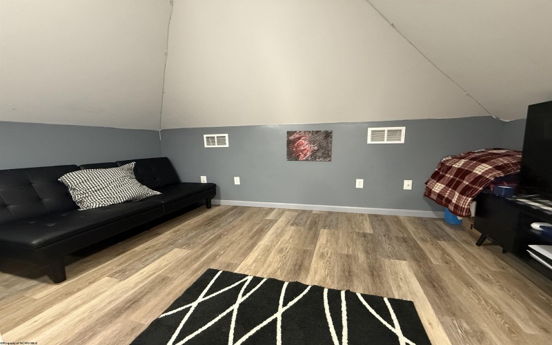 1208 16th Street, Clarksburg, West Virginia 26301, 2 Bedrooms Bedrooms, 5 Rooms Rooms,1 BathroomBathrooms,Single Family Detached,For Sale,16th,10163492