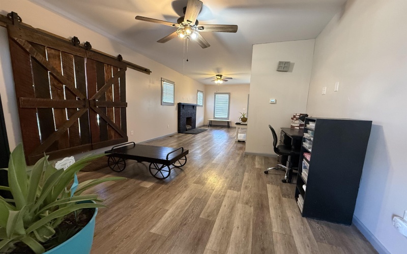 1208 16th Street, Clarksburg, West Virginia 26301, 2 Bedrooms Bedrooms, 5 Rooms Rooms,1 BathroomBathrooms,Single Family Detached,For Sale,16th,10163492