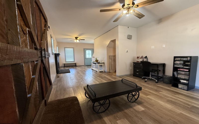 1208 16th Street, Clarksburg, West Virginia 26301, 2 Bedrooms Bedrooms, 5 Rooms Rooms,1 BathroomBathrooms,Single Family Detached,For Sale,16th,10163492