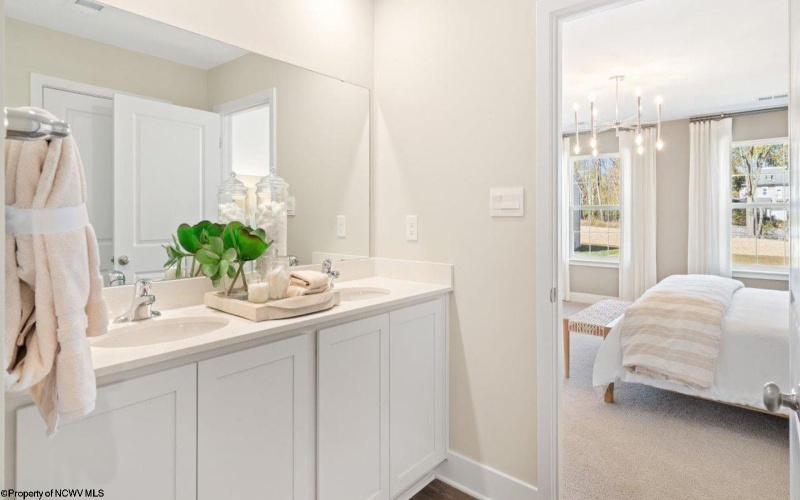 916 Bunker Court, Maidsville, West Virginia 26541, 4 Bedrooms Bedrooms, 7 Rooms Rooms,2 BathroomsBathrooms,Single Family Detached,For Sale,Bunker,10163498