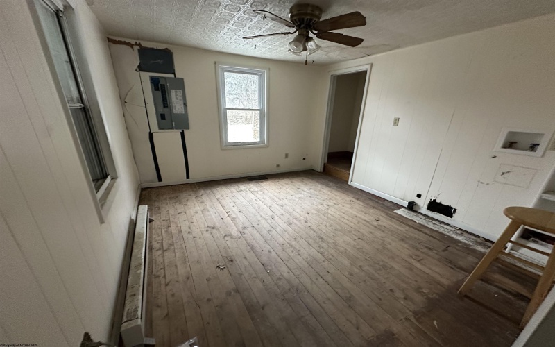 14 White Lamb Lane, Elkins, West Virginia 26241, 3 Bedrooms Bedrooms, 7 Rooms Rooms,2 BathroomsBathrooms,Single Family Detached,For Sale,White Lamb,10163501 14 White Lamb Lane, Elkins, West Virginia 26241, 3 Bedrooms Bedrooms, 7 Rooms Rooms,2 BathroomsBathrooms,Single Family Detached,For Sale,White Lamb,10163501