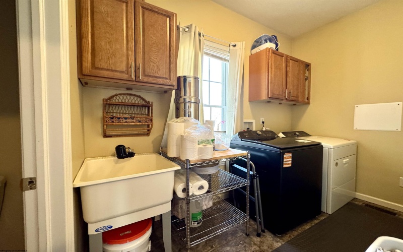 12 Liberty Street, Lost Creek, West Virginia 26385, 4 Bedrooms Bedrooms, 11 Rooms Rooms,3 BathroomsBathrooms,Single Family Detached,For Sale,Liberty,10163500 12 Liberty Street, Lost Creek, West Virginia 26385, 4 Bedrooms Bedrooms, 11 Rooms Rooms,3 BathroomsBathrooms,Single Family Detached,For Sale,Liberty,10163500