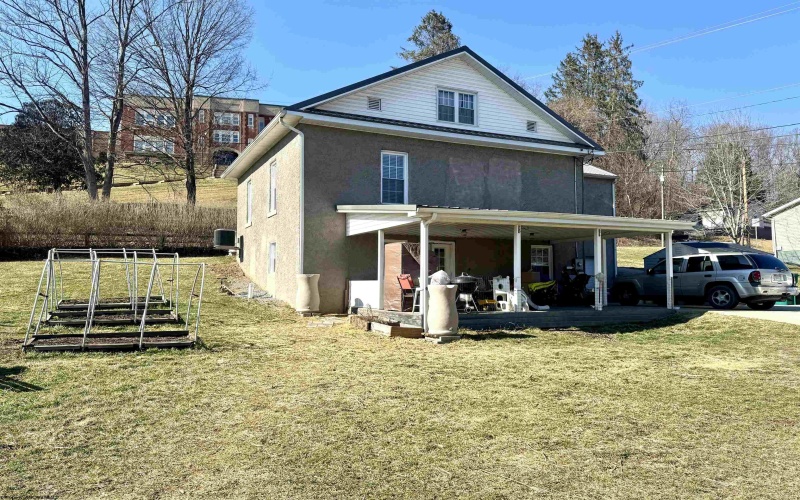 12 Liberty Street, Lost Creek, West Virginia 26385, 4 Bedrooms Bedrooms, 11 Rooms Rooms,3 BathroomsBathrooms,Single Family Detached,For Sale,Liberty,10163500 12 Liberty Street, Lost Creek, West Virginia 26385, 4 Bedrooms Bedrooms, 11 Rooms Rooms,3 BathroomsBathrooms,Single Family Detached,For Sale,Liberty,10163500