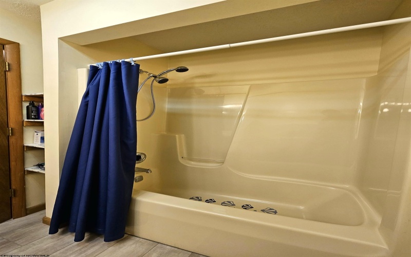 223 Bruce Street, Elkins, West Virginia 26241, 3 Bedrooms Bedrooms, 8 Rooms Rooms,2 BathroomsBathrooms,Single Family Detached,For Sale,Bruce,10162523