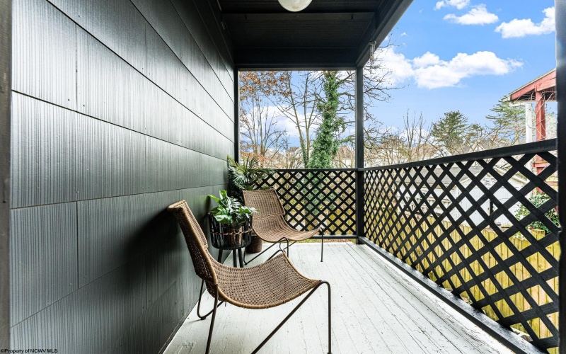 726 Benoni Avenue, Fairmont, West Virginia 26554, 2 Bedrooms Bedrooms, 6 Rooms Rooms,1 BathroomBathrooms,Single Family Detached,For Sale,Benoni,10163504 726 Benoni Avenue, Fairmont, West Virginia 26554, 2 Bedrooms Bedrooms, 6 Rooms Rooms,1 BathroomBathrooms,Single Family Detached,For Sale,Benoni,10163504