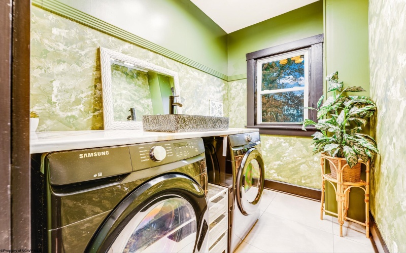 726 Benoni Avenue, Fairmont, West Virginia 26554, 2 Bedrooms Bedrooms, 6 Rooms Rooms,1 BathroomBathrooms,Single Family Detached,For Sale,Benoni,10163504 726 Benoni Avenue, Fairmont, West Virginia 26554, 2 Bedrooms Bedrooms, 6 Rooms Rooms,1 BathroomBathrooms,Single Family Detached,For Sale,Benoni,10163504