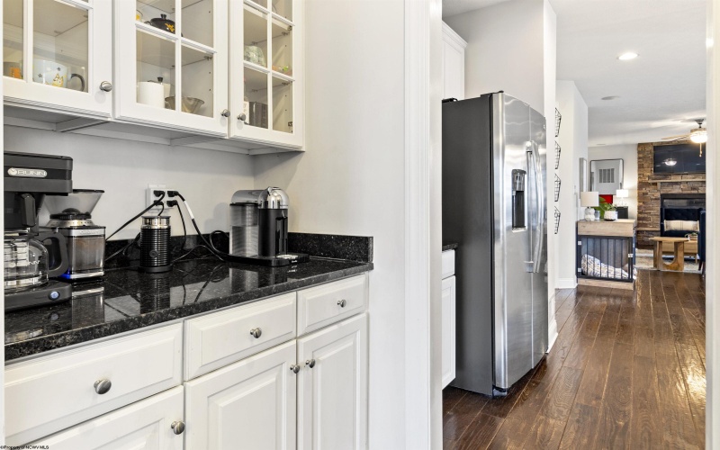 77 Falling Water Lane, Morgantown, West Virginia 26508, 4 Bedrooms Bedrooms, 11 Rooms Rooms,3 BathroomsBathrooms,Single Family Detached,For Sale,Falling Water,10163503 77 Falling Water Lane, Morgantown, West Virginia 26508, 4 Bedrooms Bedrooms, 11 Rooms Rooms,3 BathroomsBathrooms,Single Family Detached,For Sale,Falling Water,10163503