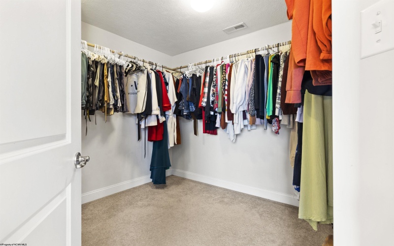 77 Falling Water Lane, Morgantown, West Virginia 26508, 4 Bedrooms Bedrooms, 11 Rooms Rooms,3 BathroomsBathrooms,Single Family Detached,For Sale,Falling Water,10163503 77 Falling Water Lane, Morgantown, West Virginia 26508, 4 Bedrooms Bedrooms, 11 Rooms Rooms,3 BathroomsBathrooms,Single Family Detached,For Sale,Falling Water,10163503