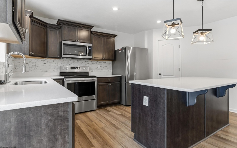 353 Bay Street, Morgantown, West Virginia 26508, 4 Bedrooms Bedrooms, 8 Rooms Rooms,2 BathroomsBathrooms,Single Family Detached,For Sale,Bay,10161158 353 Bay Street, Morgantown, West Virginia 26508, 4 Bedrooms Bedrooms, 8 Rooms Rooms,2 BathroomsBathrooms,Single Family Detached,For Sale,Bay,10161158