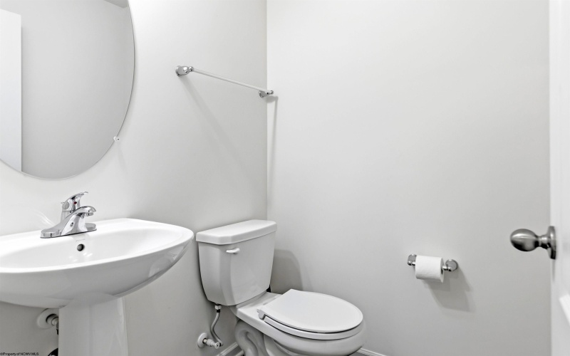 353 Bay Street, Morgantown, West Virginia 26508, 4 Bedrooms Bedrooms, 8 Rooms Rooms,2 BathroomsBathrooms,Single Family Detached,For Sale,Bay,10161158 353 Bay Street, Morgantown, West Virginia 26508, 4 Bedrooms Bedrooms, 8 Rooms Rooms,2 BathroomsBathrooms,Single Family Detached,For Sale,Bay,10161158