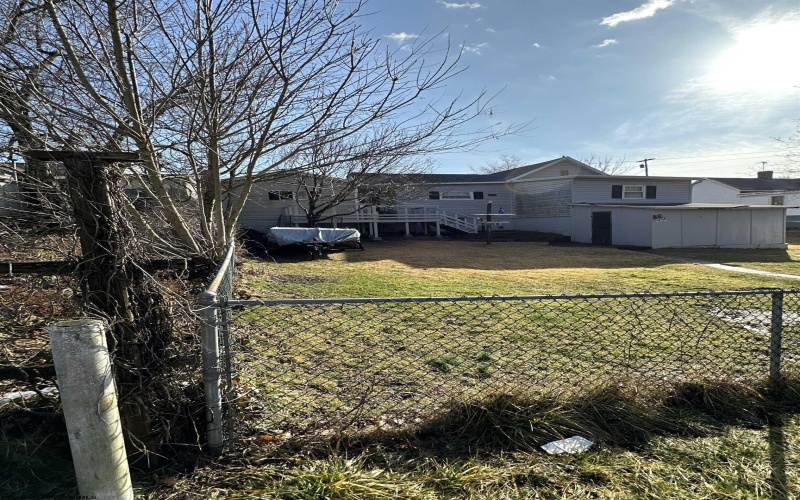 25 3rd Street, Gypsy, West Virginia 26361, 2 Bedrooms Bedrooms, 5 Rooms Rooms,1 BathroomBathrooms,Single Family Detached,For Sale,3rd,10163508 25 3rd Street, Gypsy, West Virginia 26361, 2 Bedrooms Bedrooms, 5 Rooms Rooms,1 BathroomBathrooms,Single Family Detached,For Sale,3rd,10163508