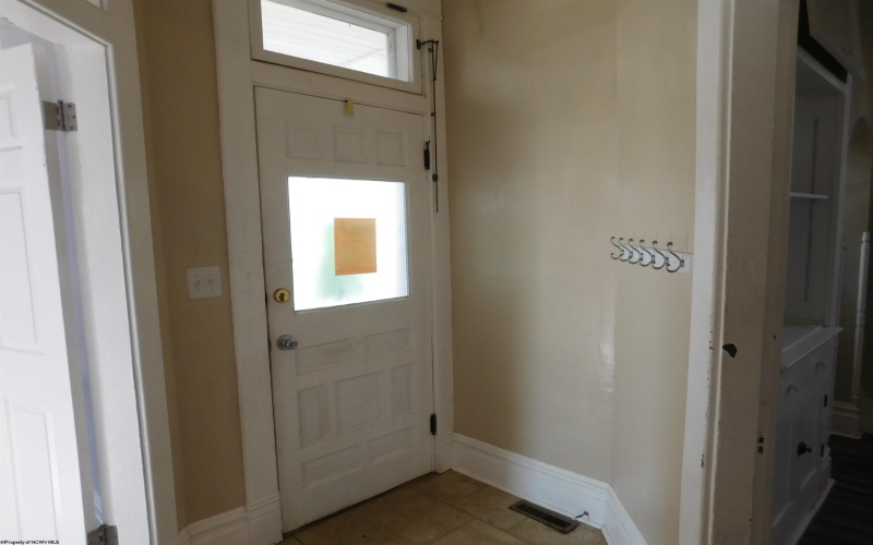 301 Lyndon Street, Lumberport, West Virginia 26386, 2 Bedrooms Bedrooms, 5 Rooms Rooms,1 BathroomBathrooms,Single Family Detached,For Sale,Lyndon,10163518 301 Lyndon Street, Lumberport, West Virginia 26386, 2 Bedrooms Bedrooms, 5 Rooms Rooms,1 BathroomBathrooms,Single Family Detached,For Sale,Lyndon,10163518