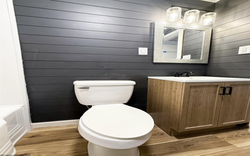 423 Grand Avenue, Bridgeport, West Virginia 26330, 3 Bedrooms Bedrooms, 7 Rooms Rooms,1 BathroomBathrooms,Single Family Detached,For Sale,Grand,10163539 423 Grand Avenue, Bridgeport, West Virginia 26330, 3 Bedrooms Bedrooms, 7 Rooms Rooms,1 BathroomBathrooms,Single Family Detached,For Sale,Grand,10163539