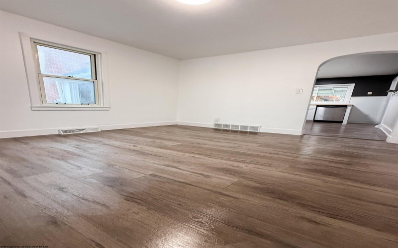 423 Grand Avenue, Bridgeport, West Virginia 26330, 3 Bedrooms Bedrooms, 7 Rooms Rooms,1 BathroomBathrooms,Single Family Detached,For Sale,Grand,10163539 423 Grand Avenue, Bridgeport, West Virginia 26330, 3 Bedrooms Bedrooms, 7 Rooms Rooms,1 BathroomBathrooms,Single Family Detached,For Sale,Grand,10163539