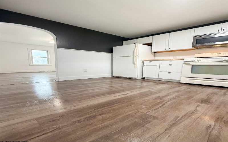 423 Grand Avenue, Bridgeport, West Virginia 26330, 3 Bedrooms Bedrooms, 7 Rooms Rooms,1 BathroomBathrooms,Single Family Detached,For Sale,Grand,10163539 423 Grand Avenue, Bridgeport, West Virginia 26330, 3 Bedrooms Bedrooms, 7 Rooms Rooms,1 BathroomBathrooms,Single Family Detached,For Sale,Grand,10163539