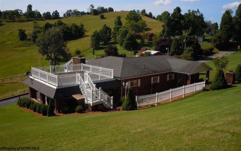 1480 Monumental Road, Fairmont, West Virginia 26554, 3 Bedrooms Bedrooms, 6 Rooms Rooms,2 BathroomsBathrooms,Single Family Detached,For Sale,Monumental,10163511