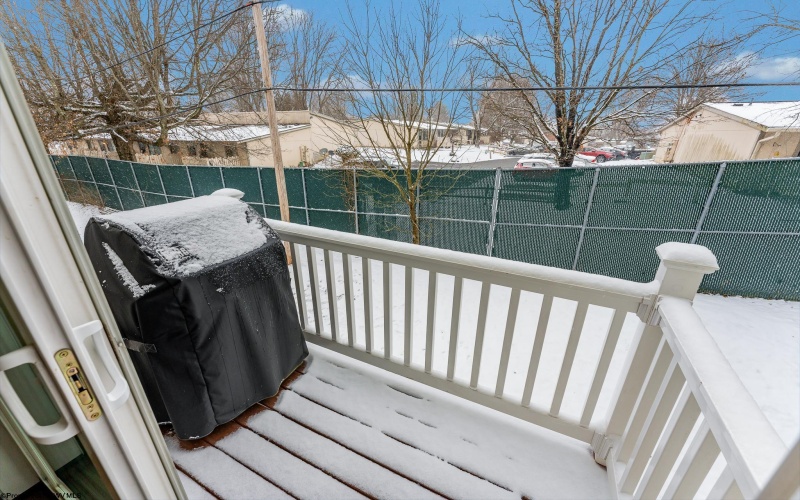 112 Woodside Drive, Morgantown, West Virginia 26508, 3 Bedrooms Bedrooms, 6 Rooms Rooms,2 BathroomsBathrooms,Single Family Attached,For Sale,Woodside,10163530