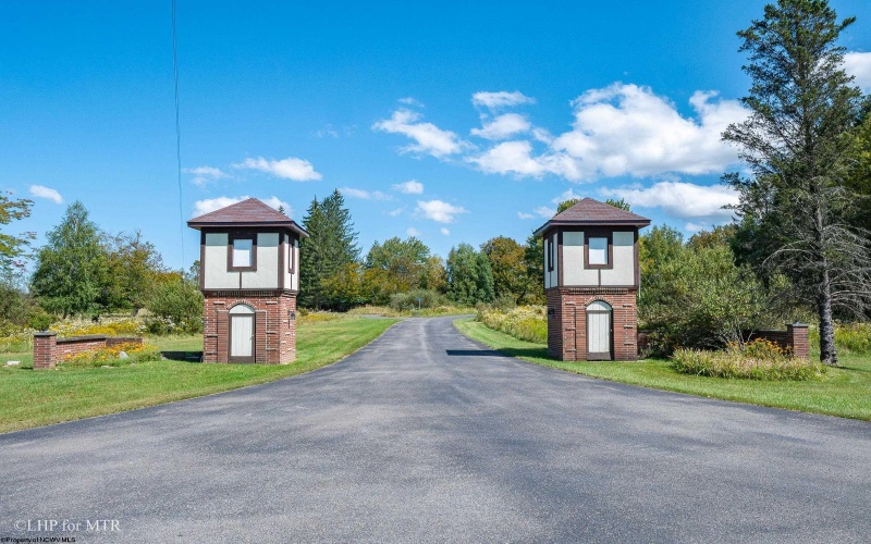 164 Talheim Road, Davis, West Virginia 26260, 3 Bedrooms Bedrooms, 4 Rooms Rooms,2 BathroomsBathrooms,Single Family Attached,For Sale,Talheim,10161720