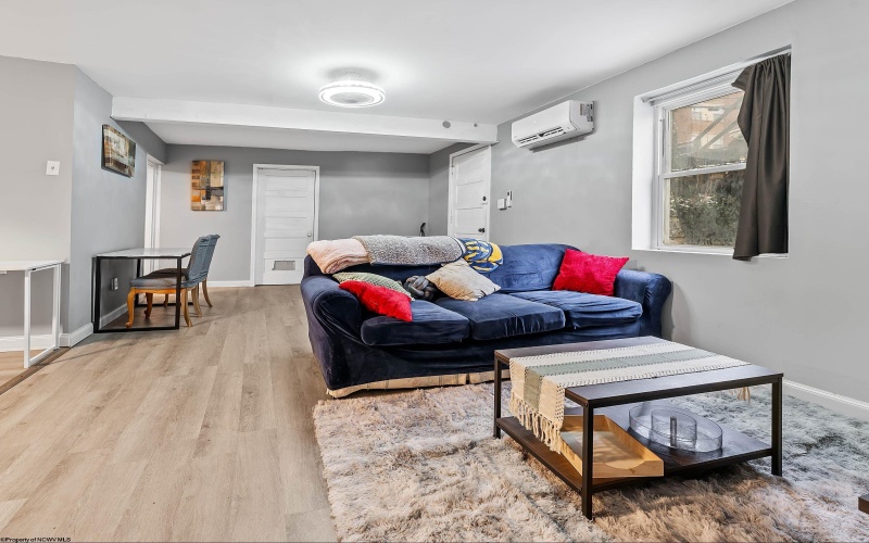 209 McLane Avenue, Morgantown, West Virginia 26505, ,Multi-unit/income,For Sale,McLane,10163533