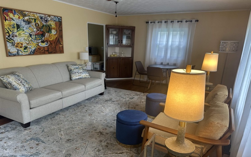 1208 Cambridge Avenue, Morgantown, West Virginia 26505, 3 Bedrooms Bedrooms, 7 Rooms Rooms,2 BathroomsBathrooms,Residential Rentals,For Rent,Cambridge,10159913