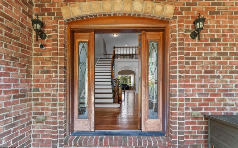 216 Mystic Drive, Morgantown, West Virginia 26508, 4 Bedrooms Bedrooms, 11 Rooms Rooms,4 BathroomsBathrooms,Single Family Detached,For Sale,Mystic,10163520