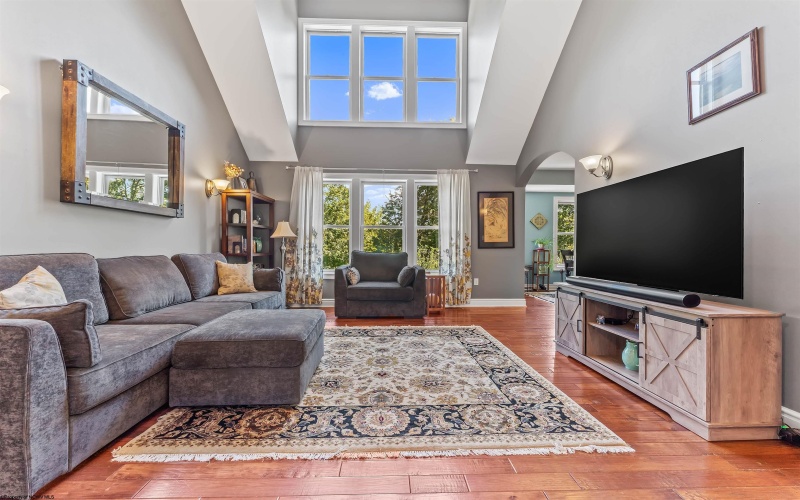 216 Mystic Drive, Morgantown, West Virginia 26508, 4 Bedrooms Bedrooms, 11 Rooms Rooms,4 BathroomsBathrooms,Single Family Detached,For Sale,Mystic,10163520