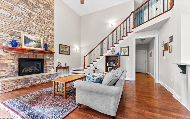 216 Mystic Drive, Morgantown, West Virginia 26508, 4 Bedrooms Bedrooms, 11 Rooms Rooms,4 BathroomsBathrooms,Single Family Detached,For Sale,Mystic,10163520