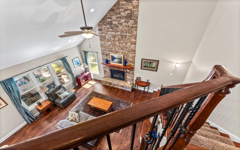 216 Mystic Drive, Morgantown, West Virginia 26508, 4 Bedrooms Bedrooms, 11 Rooms Rooms,4 BathroomsBathrooms,Single Family Detached,For Sale,Mystic,10163520