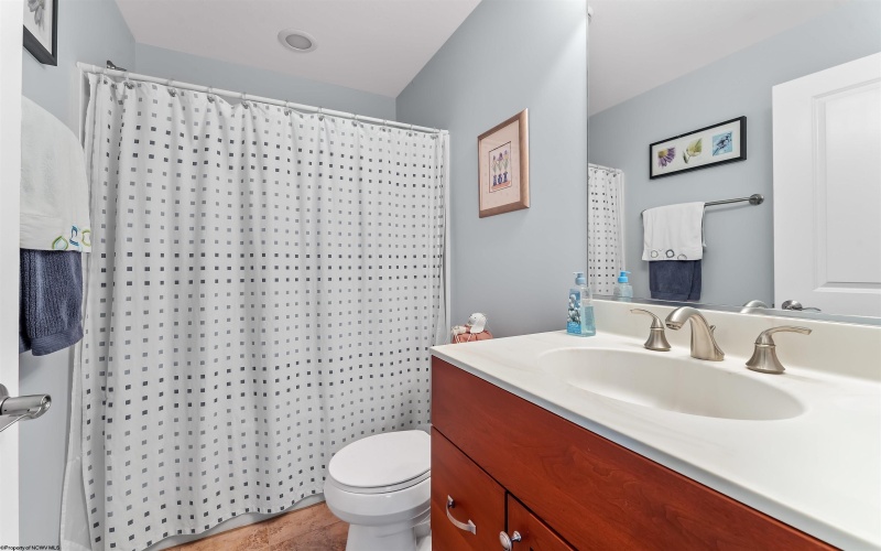 216 Mystic Drive, Morgantown, West Virginia 26508, 4 Bedrooms Bedrooms, 11 Rooms Rooms,4 BathroomsBathrooms,Single Family Detached,For Sale,Mystic,10163520