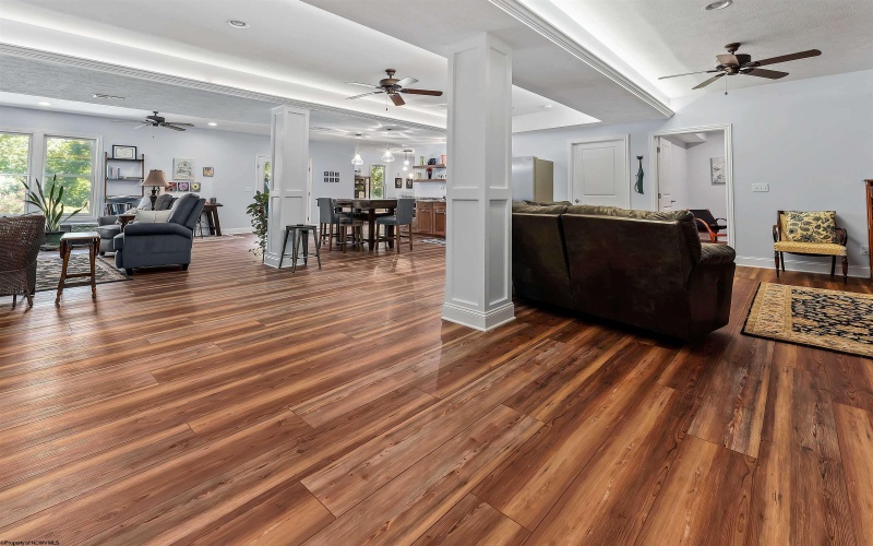 216 Mystic Drive, Morgantown, West Virginia 26508, 4 Bedrooms Bedrooms, 11 Rooms Rooms,4 BathroomsBathrooms,Single Family Detached,For Sale,Mystic,10163520